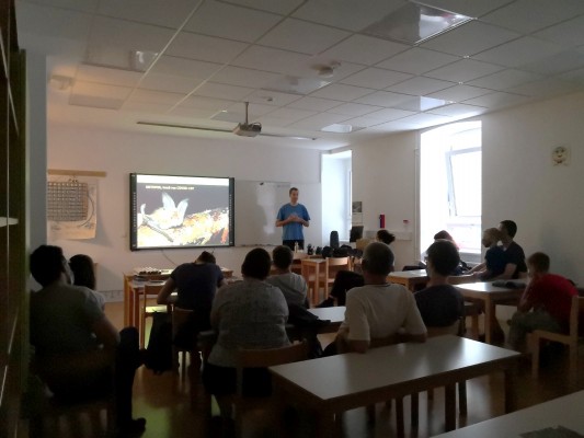 Noc Netopirjev 2 Predavanje Primoz+udelezenci Noc Netopirjev 2 Predavanje Primoz+udelezenci