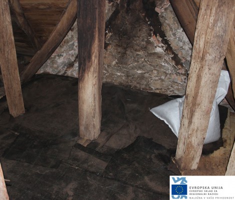 Foto6 Ociscen podest spletka Foto6 Ociscen podest spletka