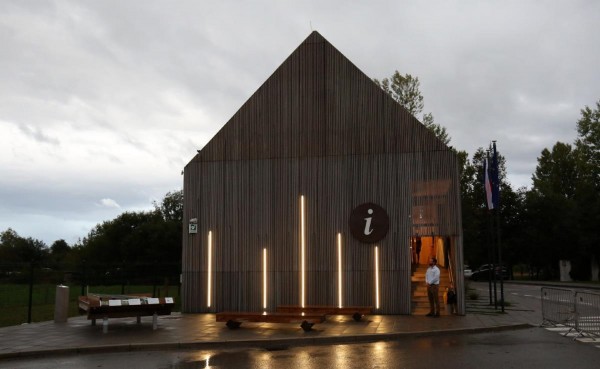 l 683526 1 l 683526 1