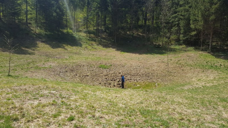 2020 04 24 Pucinov laz suh Ni vode ni pupkov