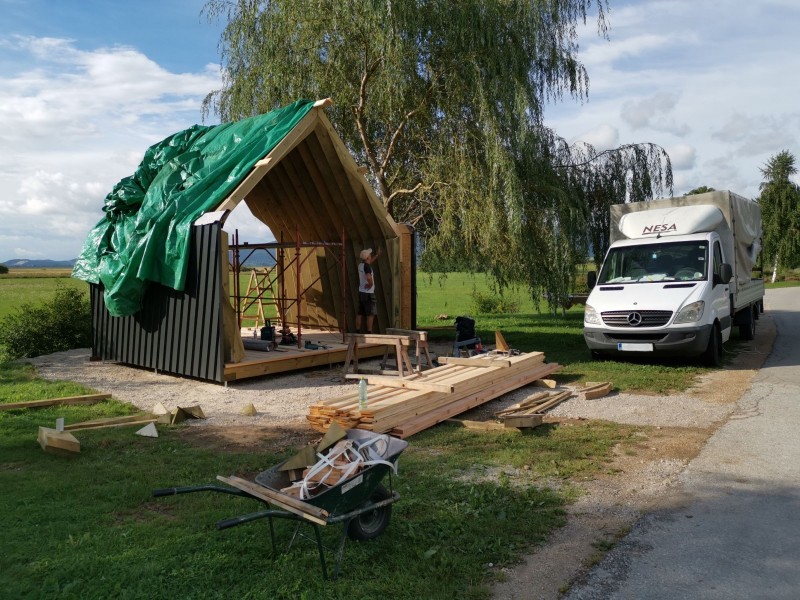 2020 08 19 Opazovalnica Malnsce gradnja T Jancar tablica splet